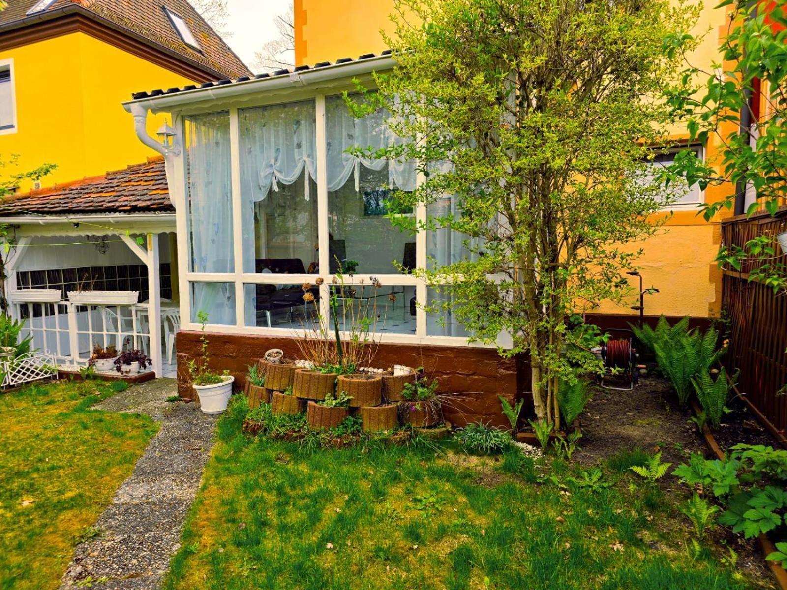 B&R Ferienhaus In Der Naehe Des Flughafens Nürnberg Exterior foto